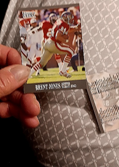 1991 Fleer Ultra #281 Brent Jones — front