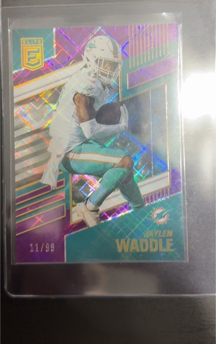 2022 Panini Donruss Elite #11 Jaylen Waddle — front