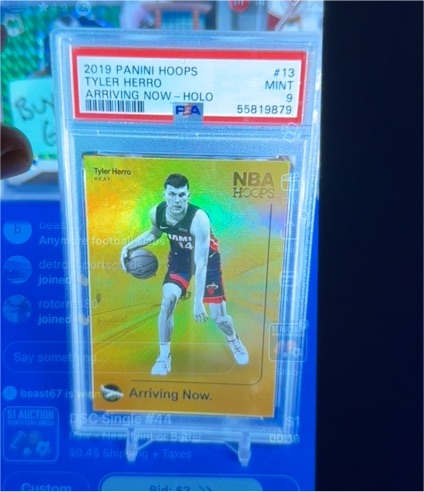 2019 Panini Hoops #13 Tyler Herro Arriving Now Holo — front