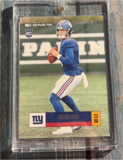 2025 Donruss Retro 2005 #RO5-JXD Jaxson Dart — front