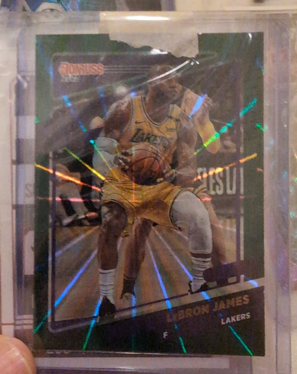 2021-22 Donruss #12 LeBron James — front