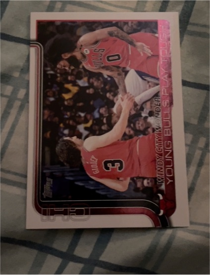 2025-26 Topps #277 Windy City Wonder: Young Bulls Play Tough — front