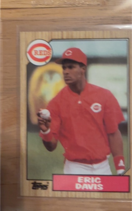 1987 Topps #412 Eric Davis — front
