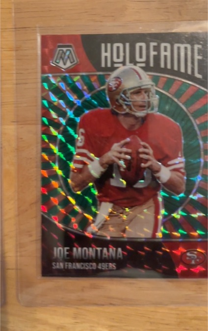 2021 Panini Mosaic Holofame Mosaic Green Prizm #5 Joe Montana — front