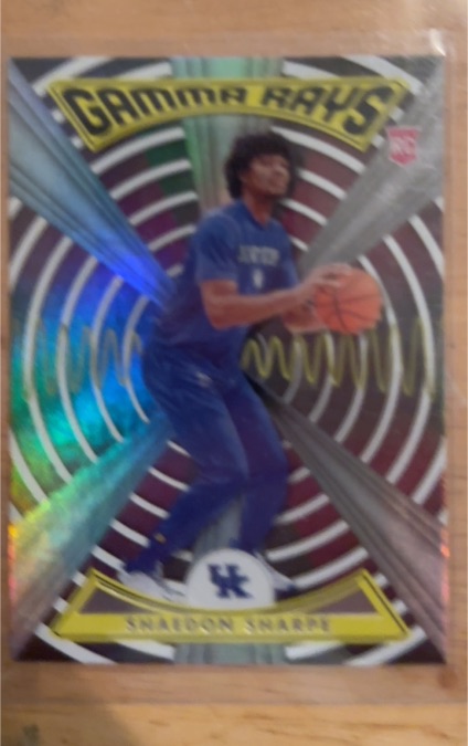 2022 Panini Chronicles Draft Picks #ZG-SSH Shaedon Sharpe Gamma Rays — front