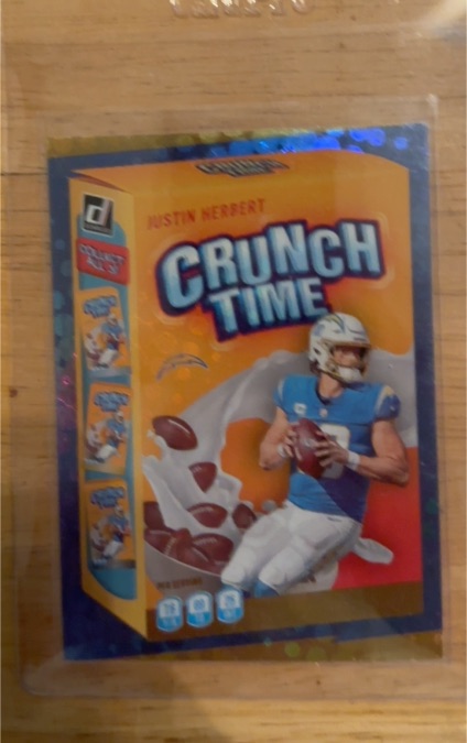 2022 Panini Donruss #CT-5 Justin Herbert Crunch Time — front