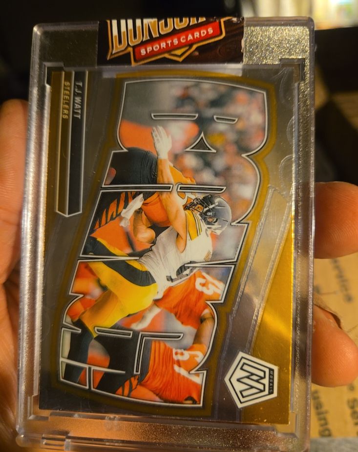 2024 Panini Mosaic #3 T.J. Watt Bang! — front