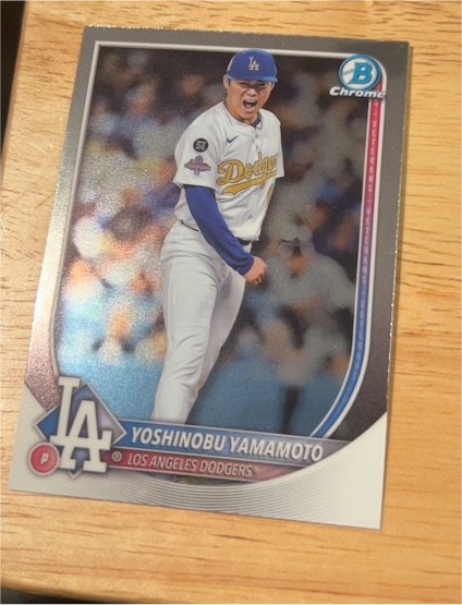 2025 Bowman Chrome #76 Yoshinobu Yamamoto — front