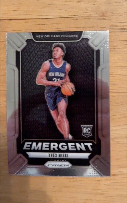 2024-25 Panini Prizm #21 Yves Missi Emergent — front