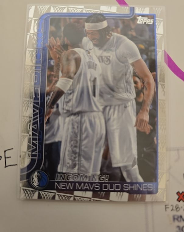 2025-26 Topps #296 Incoming! New Mavs Duo Shines! Kyrie Irving Anthony Davis — front