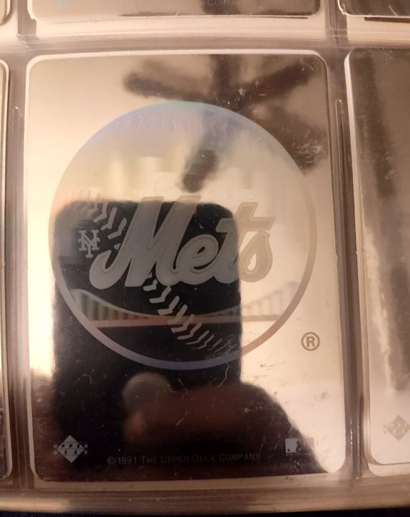 1991 Upper Deck #NNO New York Mets Team Logo Holograms — front