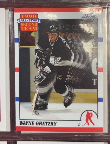 1990-91 Score #321 Wayne Gretzky — front
