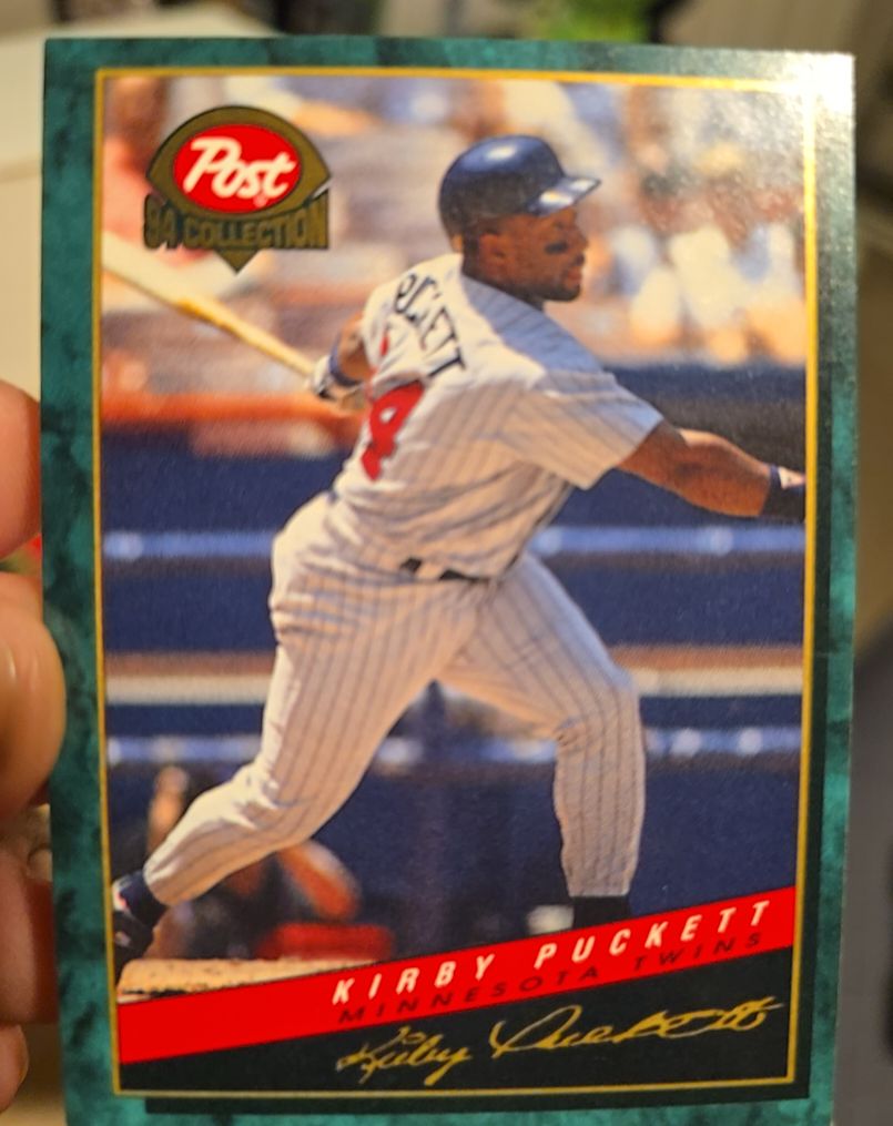 1994 Post Cereal #4 Kirby Puckett Minnesota Twins — front