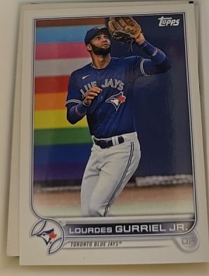 2022 Topps #206 Lourdes Gurriel Jr. — front