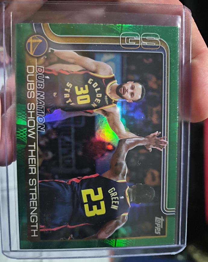 2025-26 Topps #291 Dubs Nation: Dubs Show Their Strength Stephen Curry Draymond Green — front