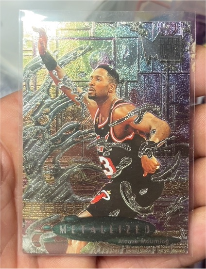 1996-97 Fleer Metal #226 Alonzo Mourning — front