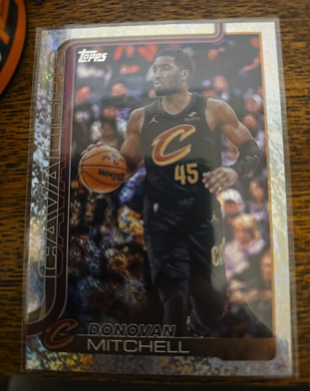 2025-26 Topps #80 Donovan Mitchell — front