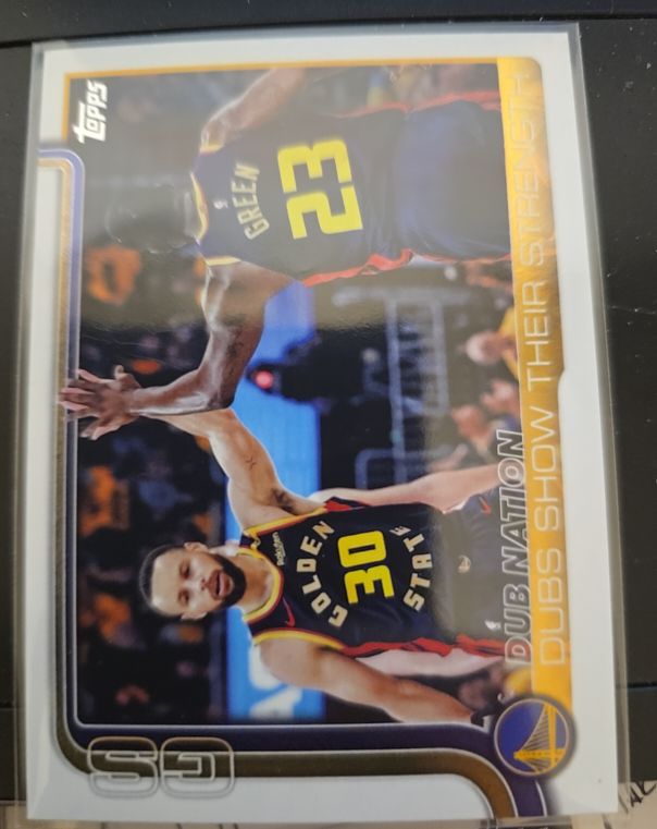 2025-26 Topps #291 Dubs Nation: Dubs Show Their Strength Stephen Curry & Draymond Green — front