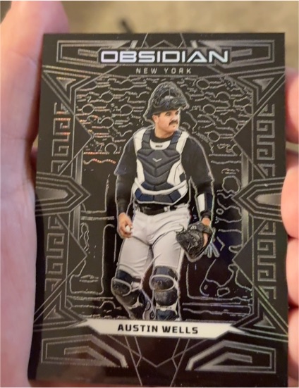 2023 Panini Chronicles Obsidian #50 Austin Wells — front