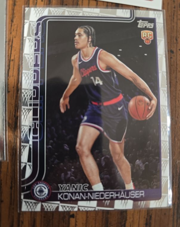 2025-26 Topps #230 Yanic Konan-Niederhauser — front