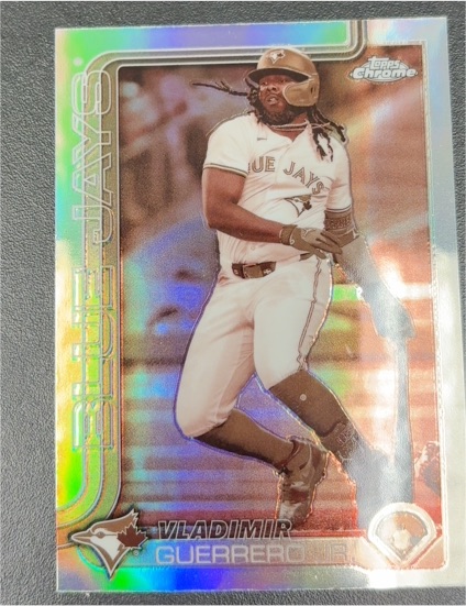 2025 Topps Chrome #259 Vladimir Guerrero Jr. — front