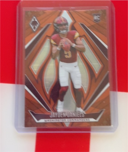 2024 Panini Phoenix #198 Jayden Daniels — front