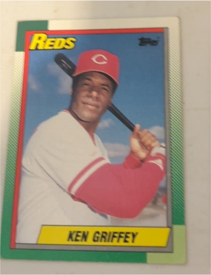 1990 Topps #581 Ken Griffey Cincinnati Reds — front
