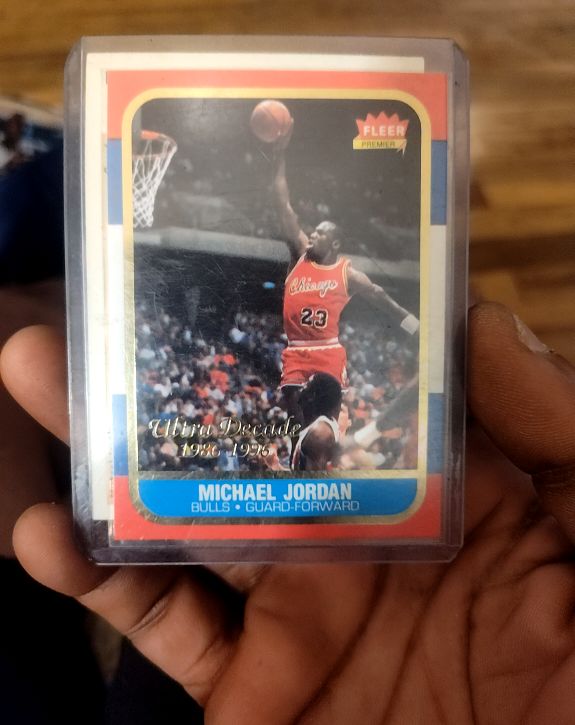 1996-97 Fleer #4 Michael Jordan — front
