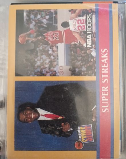 1990-91 Hoops #385 Super Streaks Michael Jordan / Magic Johnson — front