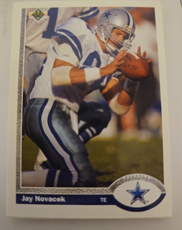 1991 Upper Deck #109 Jay Novacek Dallas Cowboys — front