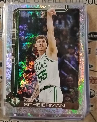 2025-26 Topps #5 Baylor Scheierman — front