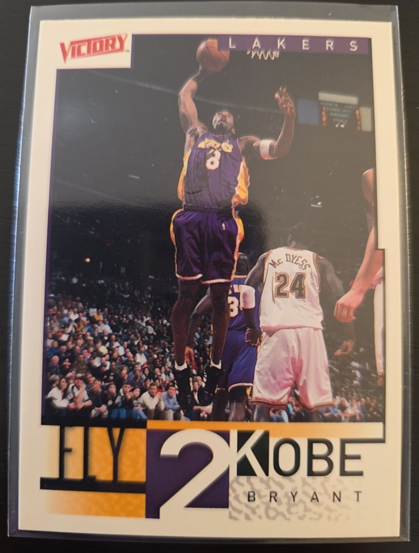 2000 Upper Deck Victory #284 Kobe Bryant — front