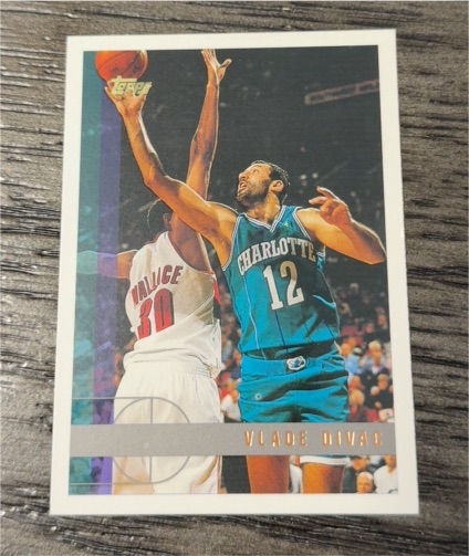1997-98 Topps #67 Vlade Divac — front