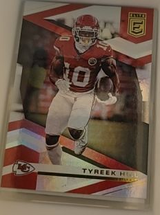 2020 Panini Elite Football #Tyreek Hill — front