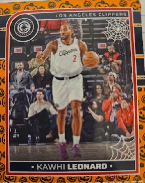 2024-25 Panini Hoops Haunted Hoops #194 Kawhi Leonard — front