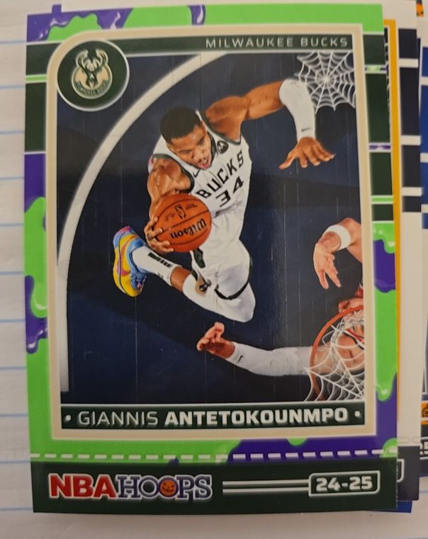 2024-25 Panini Haunted Hoops #7 Giannis Antetokounmpo — front