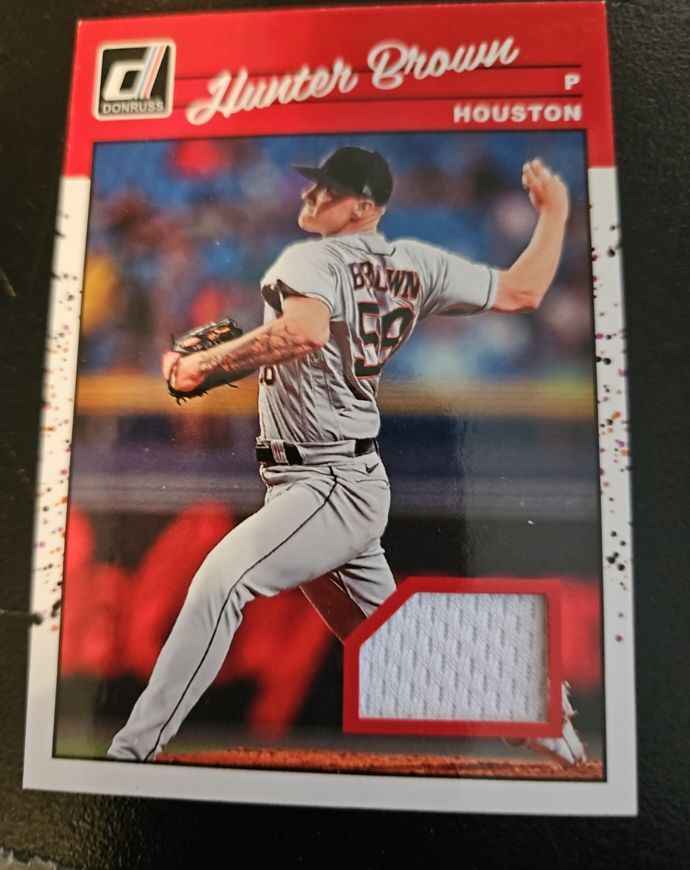 2023 Panini Donruss Hunter Brown Retro Relic Patch #90M-HR — front