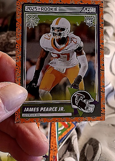 2025 Panini Score-A-Treat #26 James Pearce Jr. RC — front