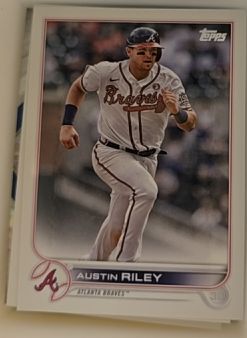 2022 Topps #115 Austin Riley — front