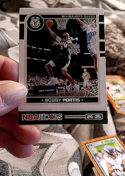 2024-25 Panini NBA Hoops #24-25 Bobby Portis — front