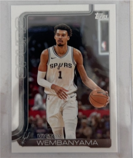 2025-26 Topps #195 Victor Wembanyama — front