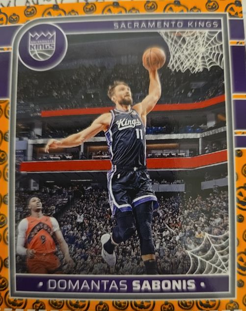 2024-25 Panini Haunted Hoops #166 Domantas Sabonis — front