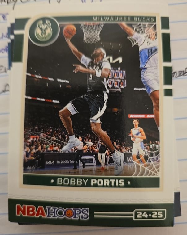 2024-25 Panini NBA Hoops Haunted Hoops #34 Bobby Portis — front