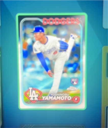 2024 Topps Chrome #18 Yoshinobu Yamamoto — front