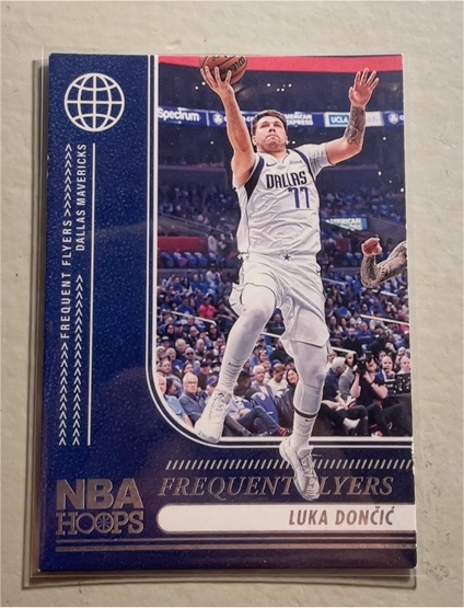 2024-25 Panini NBA Hoops #3 Luka Dončić — front
