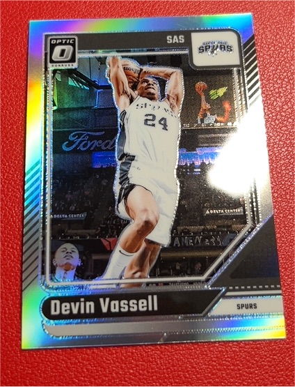 2024-25 Donruss Optic #157 Devin Vassell — front
