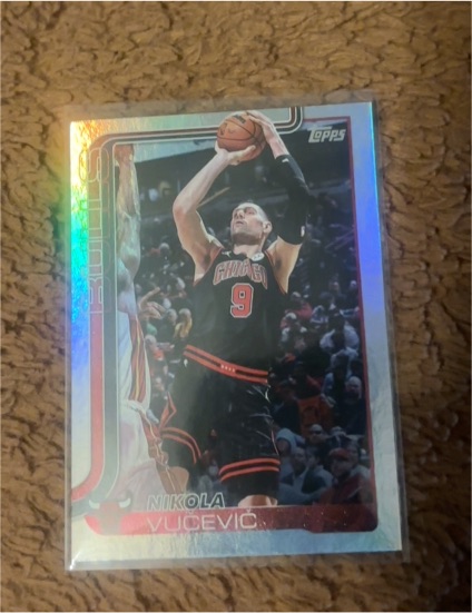 2025-26 Topps #36 Nikola Vučević — front