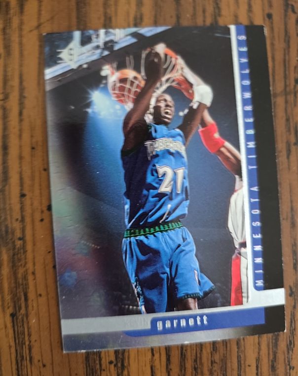 1996-97 Upper Deck SP #64 Kevin Garnett — front