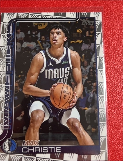 2025-26 Topps #174 Max Christie — front