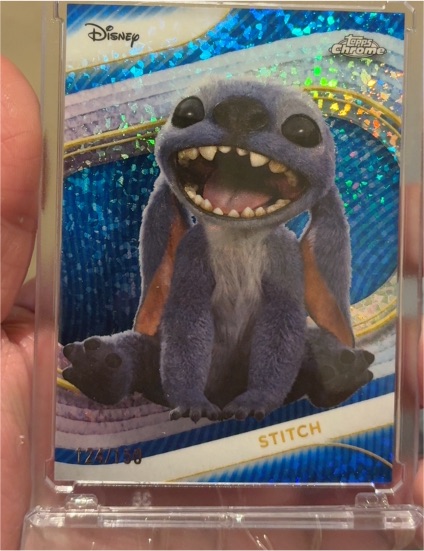 2025 Topps Chrome Disney #200 Stitch — front